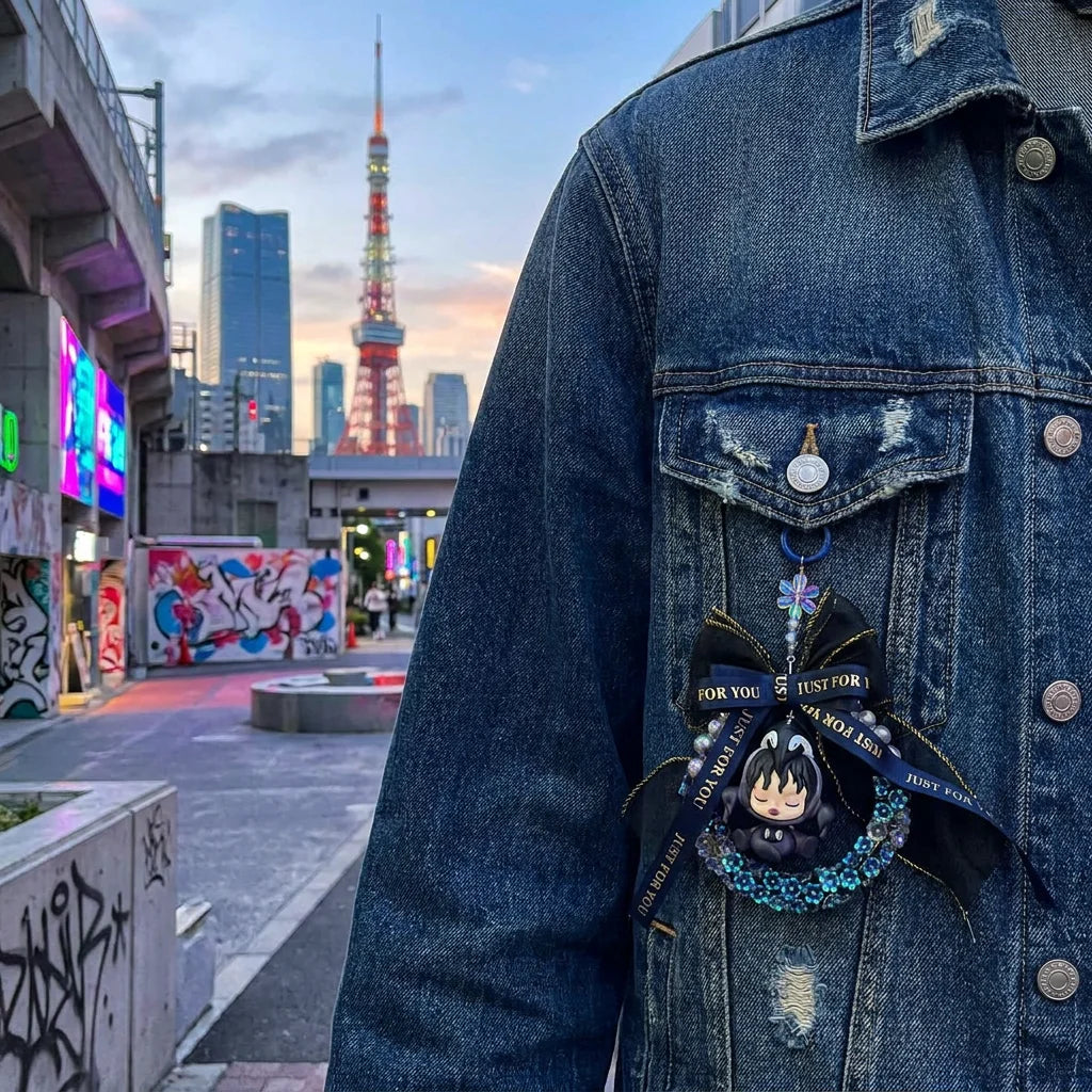 Dark Raven Urban Charm