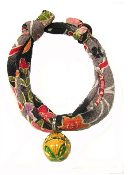 Japanese Kimono Cat Collar with Bell | Handmade Floral Cat Necklace | Japan Neko Kubi-wa