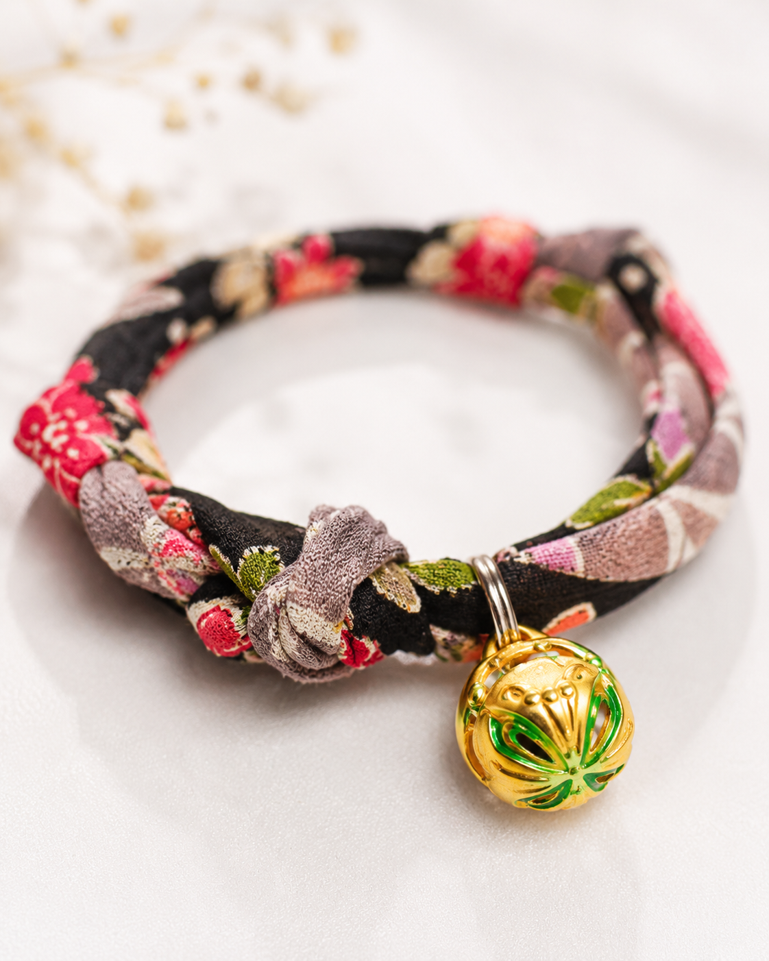 Japanese Kimono Cat Collar with Bell | Handmade Floral Cat Necklace | Japan Neko Kubi-wa